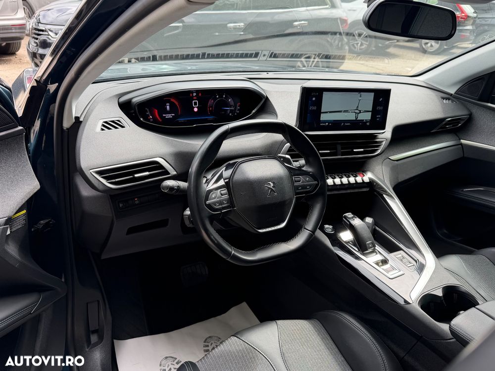 Peugeot 3008 BlueHDi 130 Stop & Start EAT8 Allure - 12