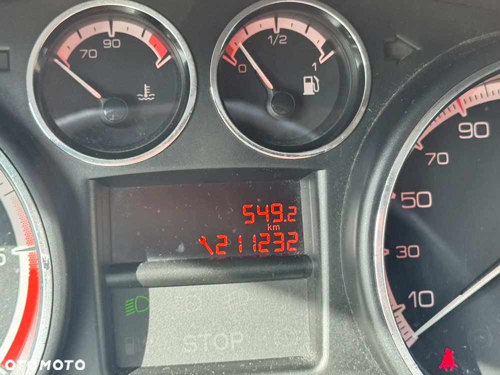 Peugeot 308 1.6 HDi Trendy - 3