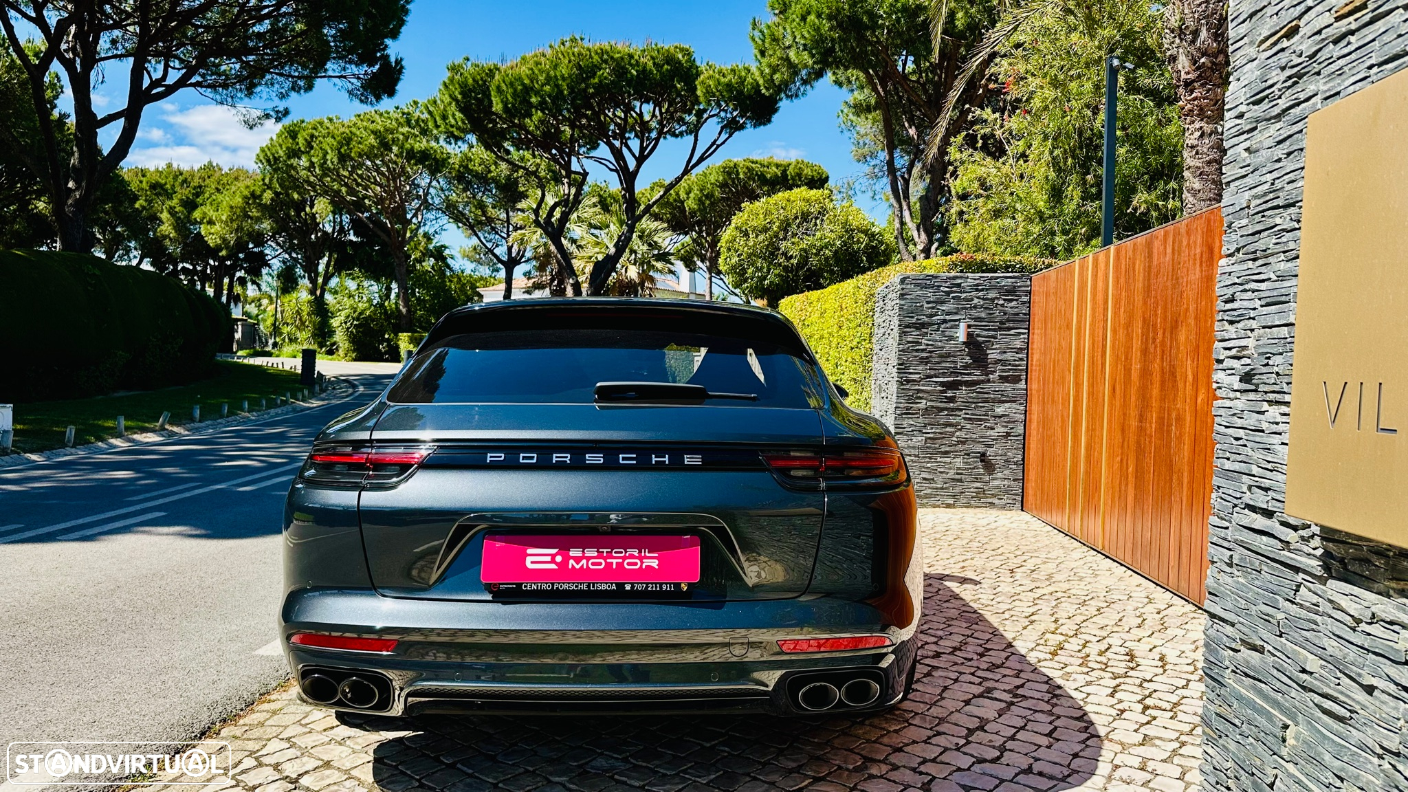 Porsche Panamera Sport Turismo - 22