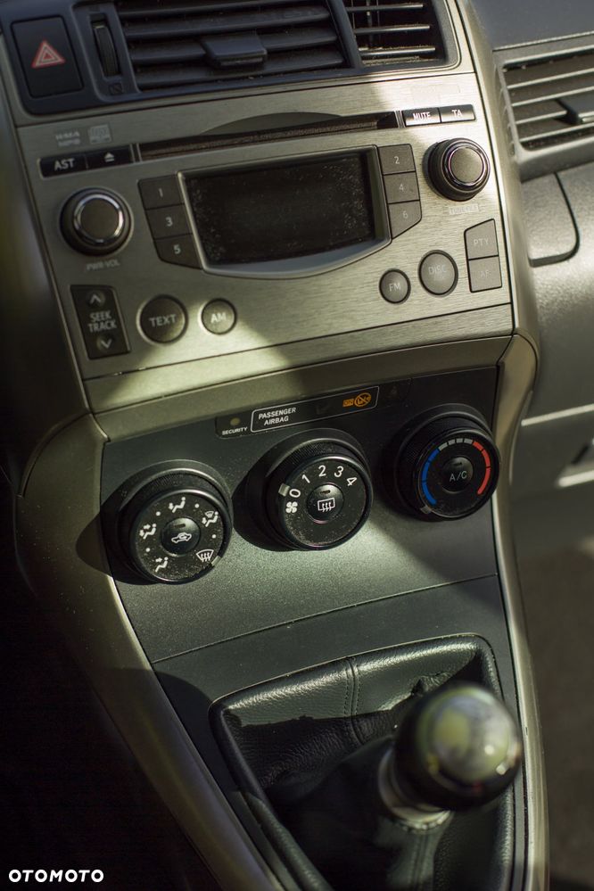 Toyota Verso 1.8 Sol 7os - 12