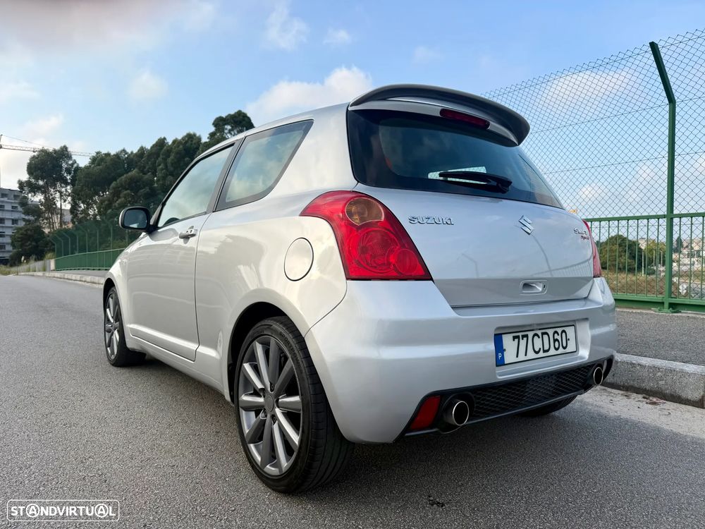 Suzuki Swift 1.6 VVT 16V Sport - 4
