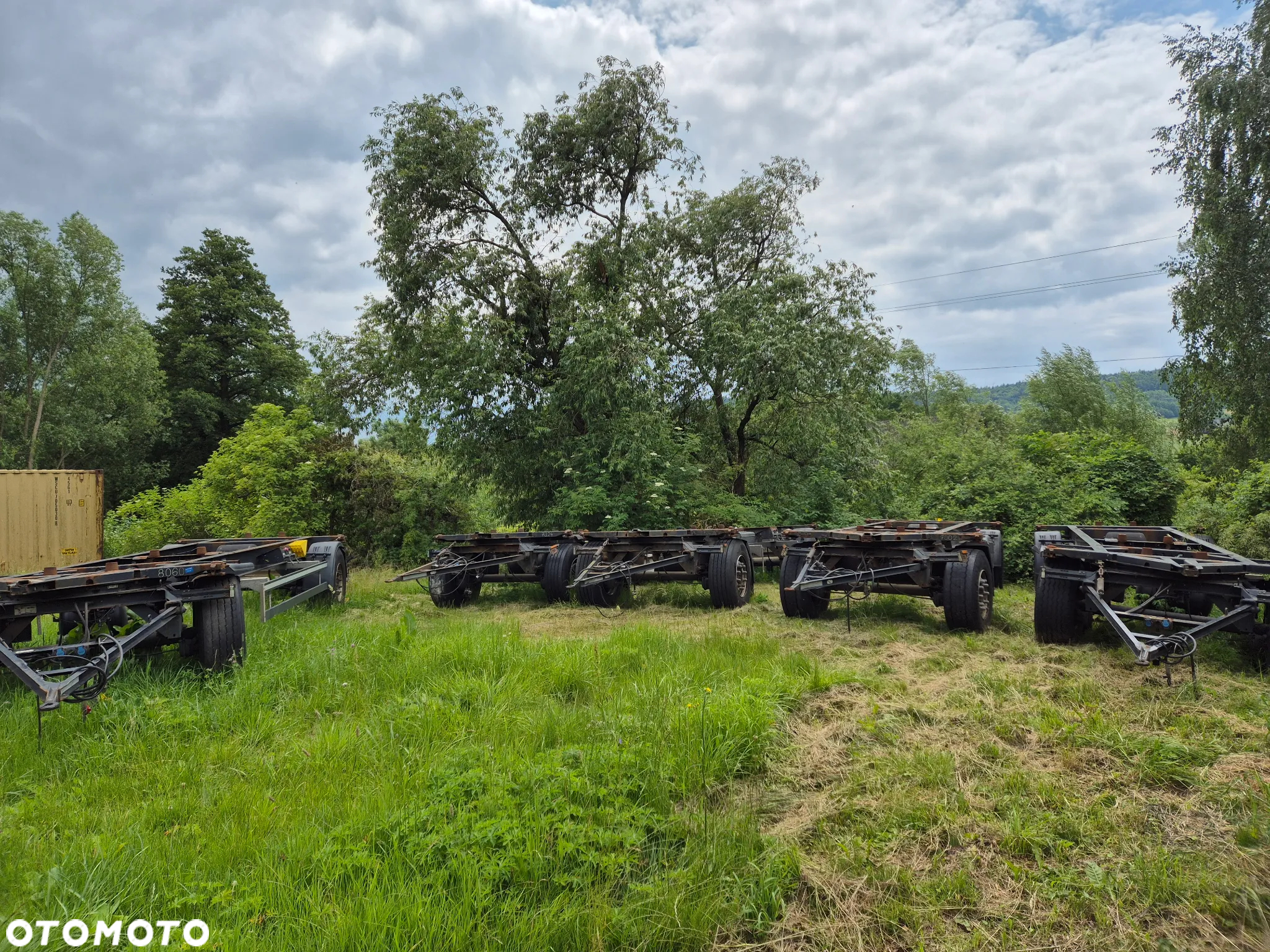 Krone BDF z Niemiec ładne opony stan BDB pod kontener podkontenerowa dyszel - 14