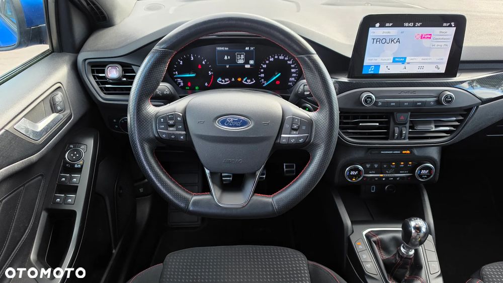 Ford Focus SW 2.0 EcoBlue S&S ST-LINE - 8