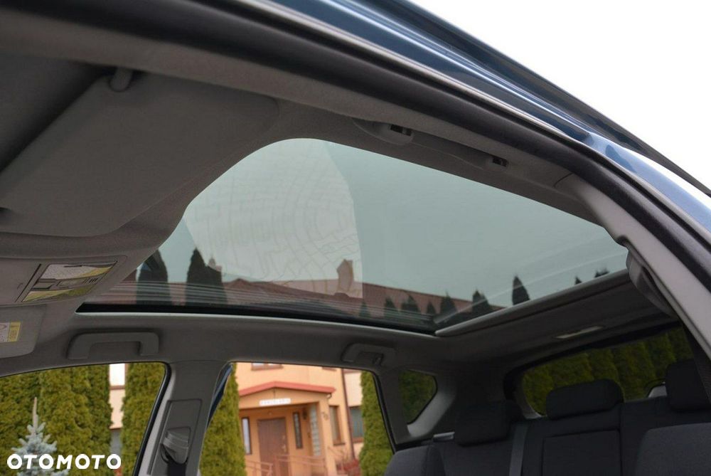 Toyota Auris Hybrid 135 Premium - 24