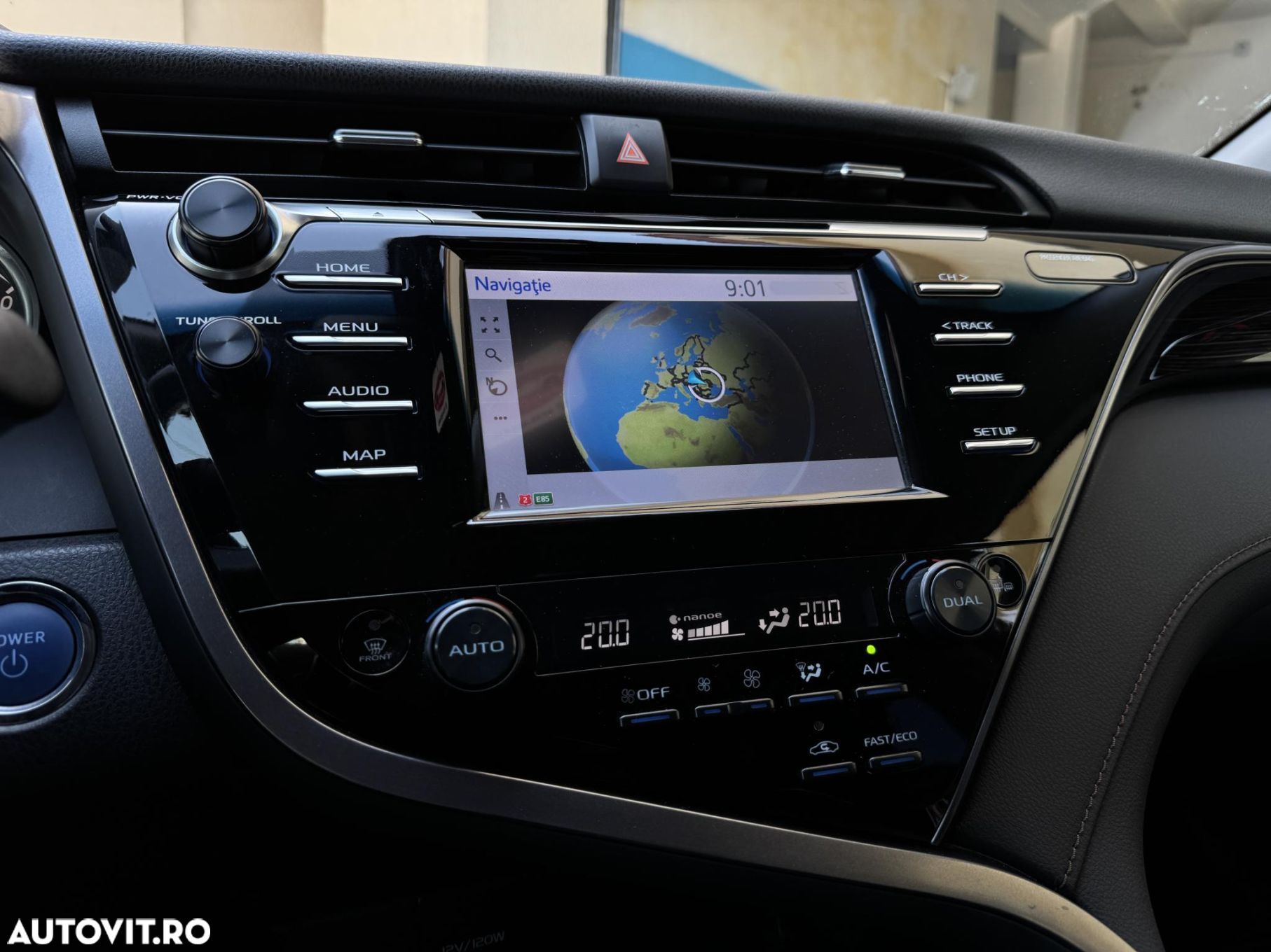 Toyota Camry - 11
