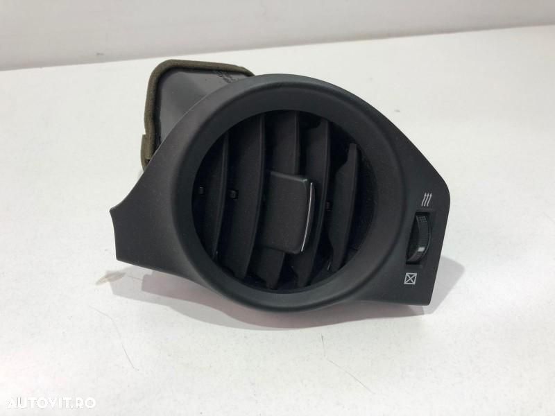 Grile ventilatie stanga fata 55660-53030 Lexus IS XE20 [2005 - 2010] - 1