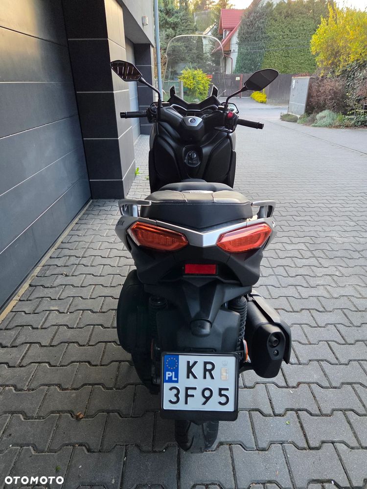 Yamaha X-max - 5