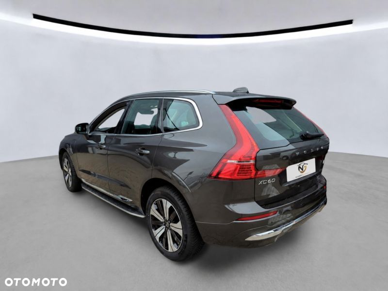 Volvo XC 60 T6 AWD Plus Dark - 5