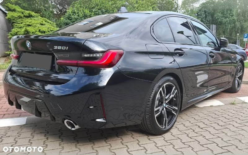 BMW Seria 3 320i M Sport - 1