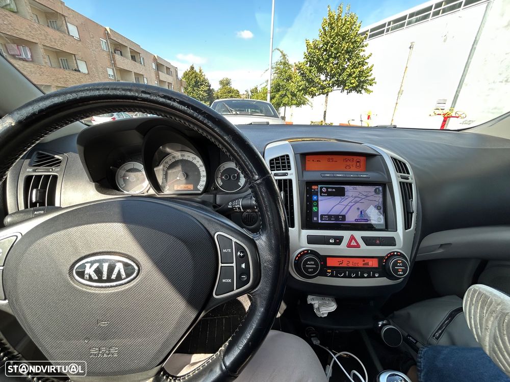 Kia Ceed SW 1.6 CRDi EX - 9