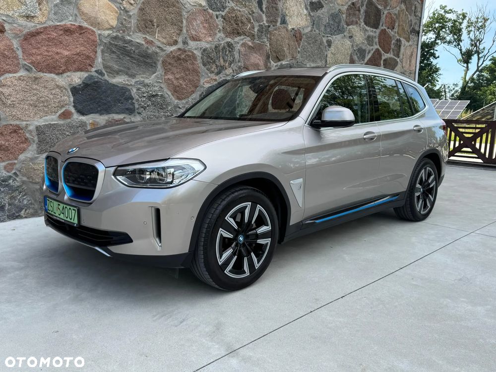 BMW iX3 80kWh Impressive - 1