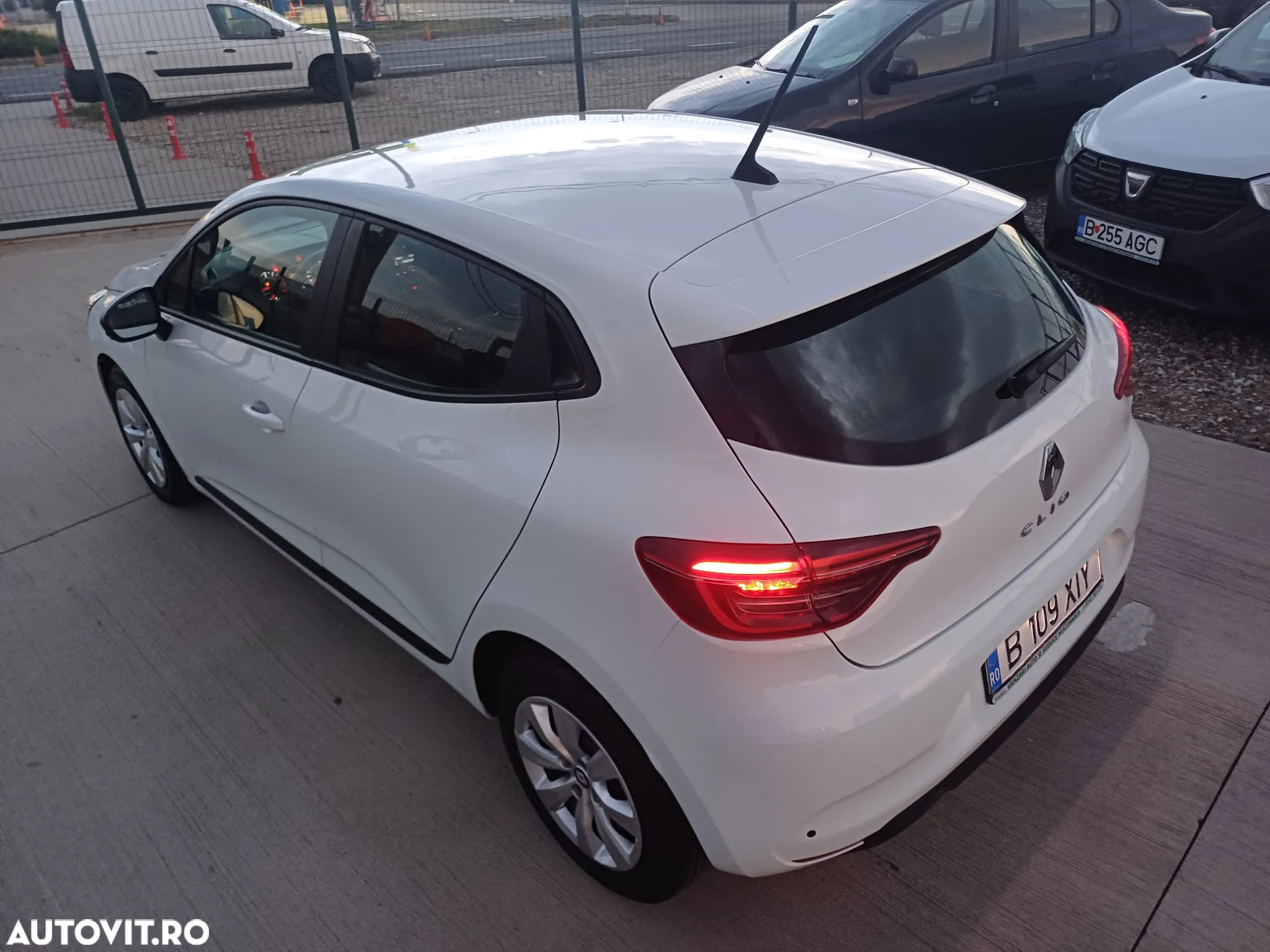 Renault Clio V 1.0 TCe Life - 19