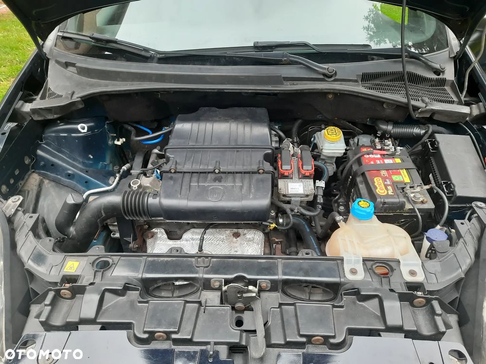 Fiat Grande Punto 1.4 8V Energy - 22