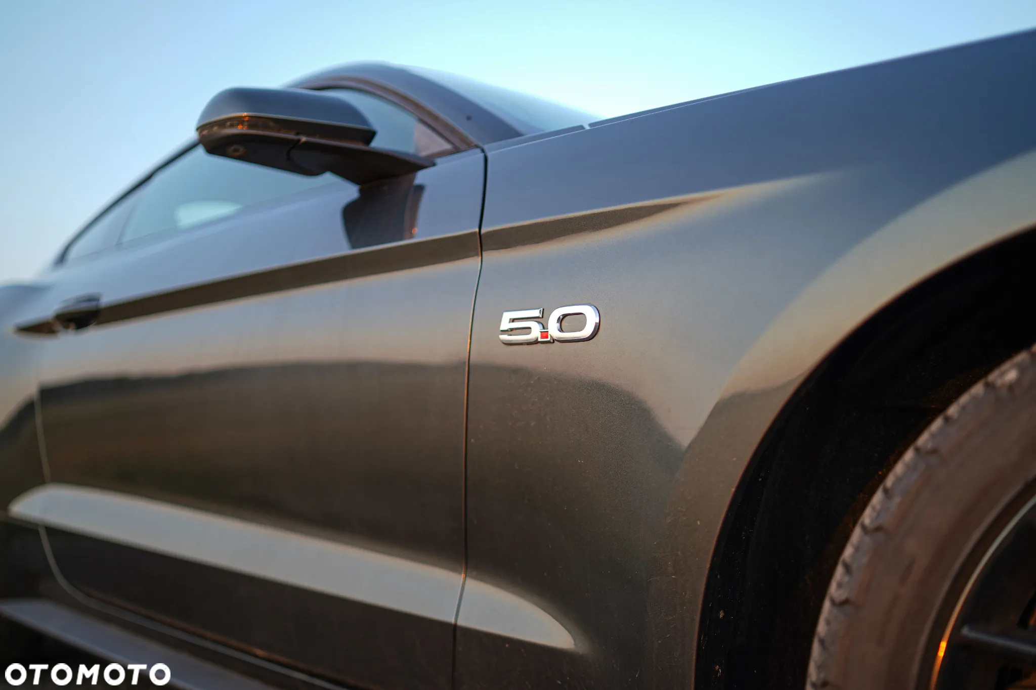 Ford Mustang 5.0 V8 GT - 8