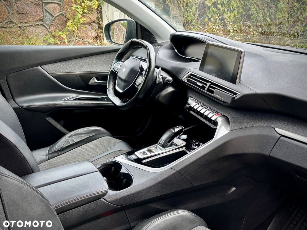 Peugeot 5008 1.5 BlueHDi Allure S&S EAT8 - 14