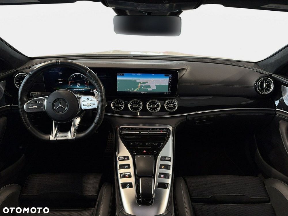 Mercedes-Benz AMG GT - 18