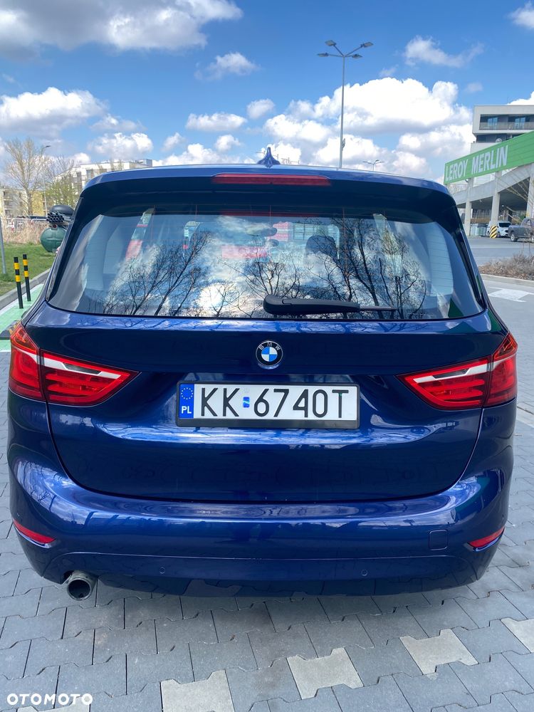 BMW Seria 2 218i - 8