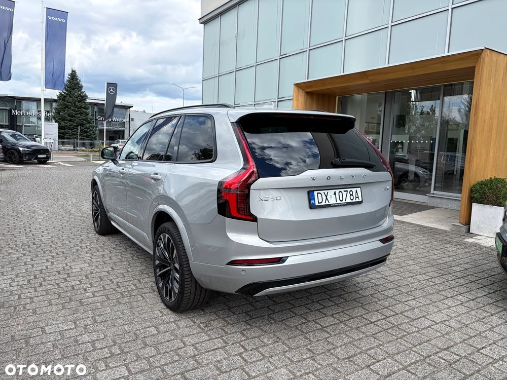Volvo XC 90 T8 AWD Plug-In Hybrid Plus Dark 7os - 10