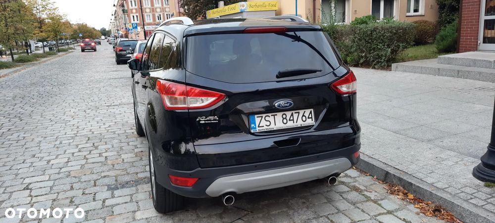 Ford Kuga 2.0 TDCi FWD Titanium - 4