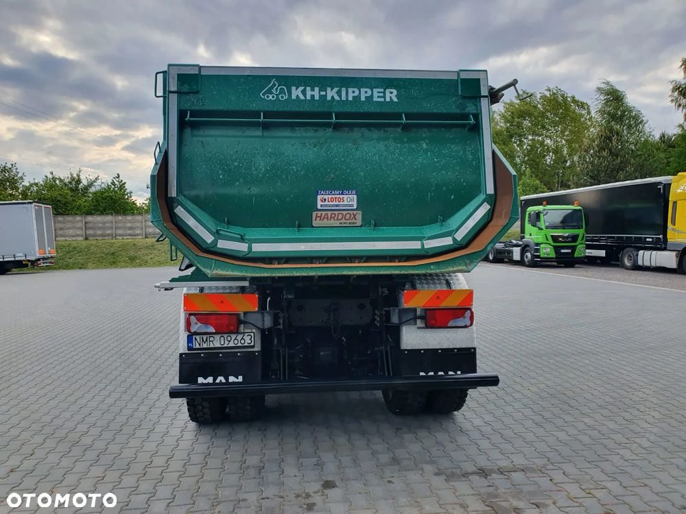 MAN TGS 41.500 8x8 KH KIPPER Manual Salon Polska Idealny - 9