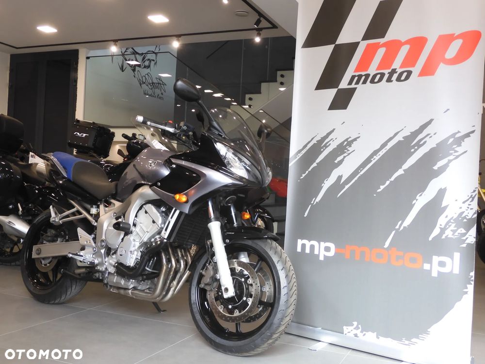 Yamaha FZ6 - 1