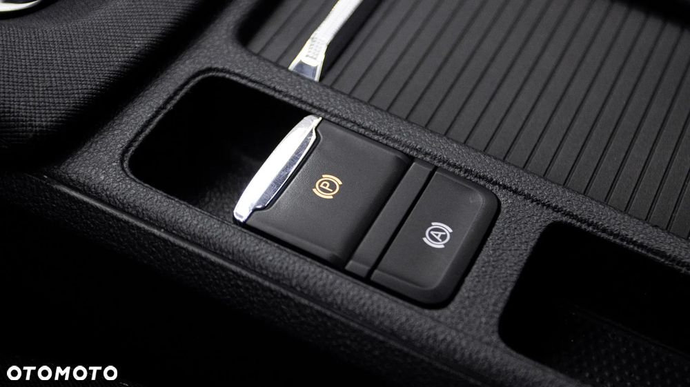 Skoda Octavia 2.0 TSI 4x4 Scout DSG - 24