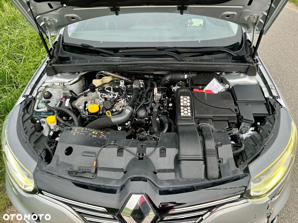 Renault Megane TCe 140 GPF LIMITED - 22