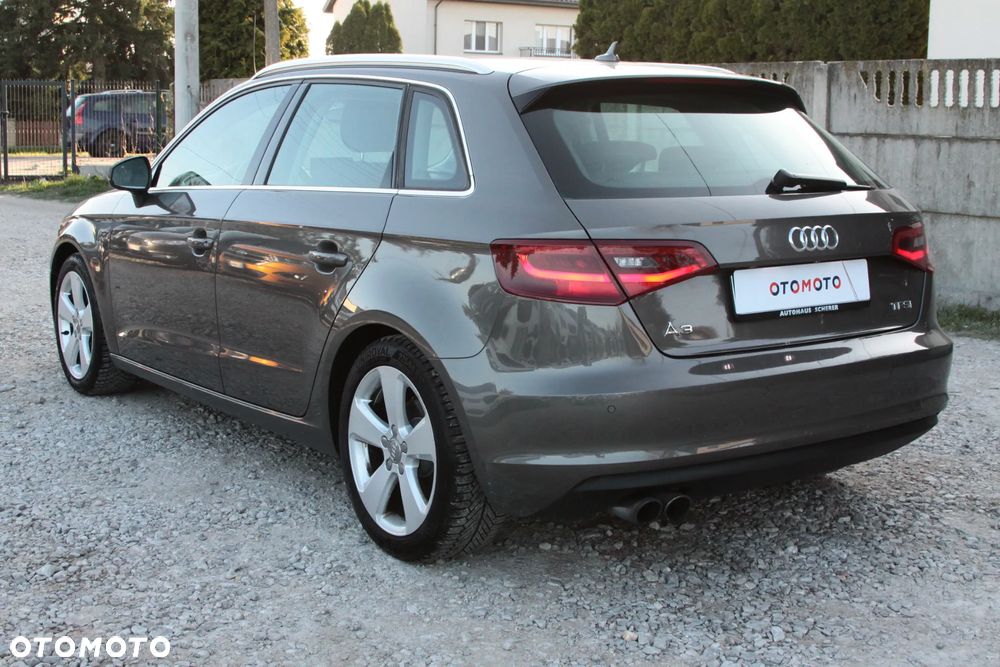 Audi A3 Sportback 1.4 TFSI Ambition - 9