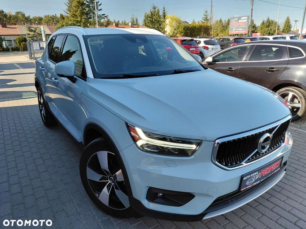 Volvo XC 40 - 4