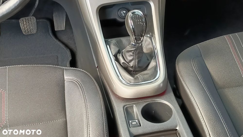Opel Astra 1.4 Turbo - 30