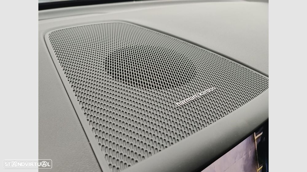 Volvo XC 60 2.0 T6 PHEV Black Edition AWD - 20