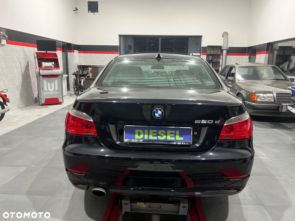 BMW Seria 5 520d Edition Fleet Sport - 6