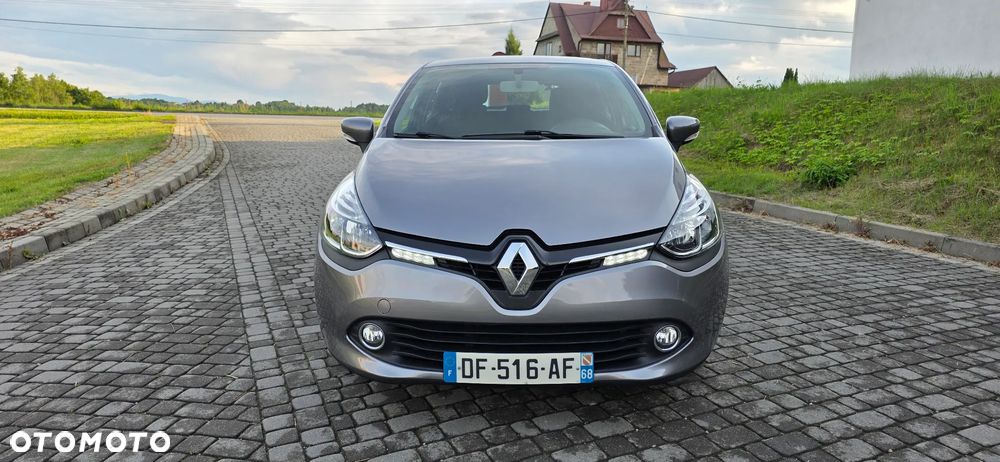 Renault Clio TCe 90 Dynamique - 11