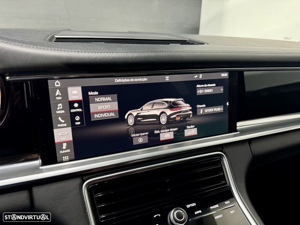 Porsche Panamera Sport Turismo 4 - 10