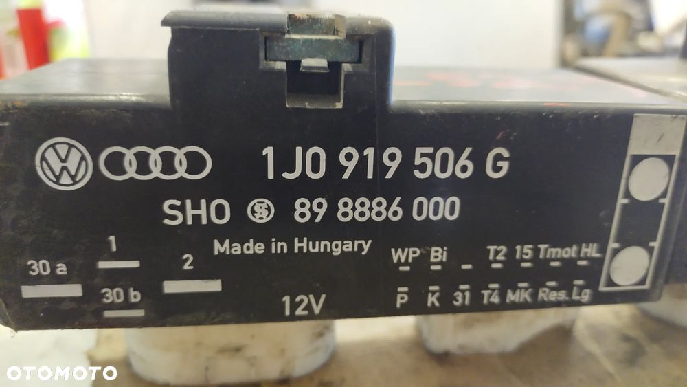 Przekaźnik wentylatora Volkswagen  1J0919606G - 2