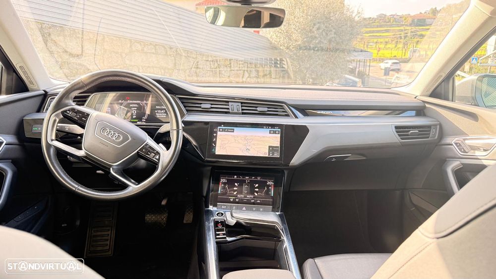Audi e-tron 55 quattro S line - 2