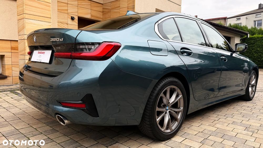BMW Seria 3 320d MHEV Luxury Line - 9