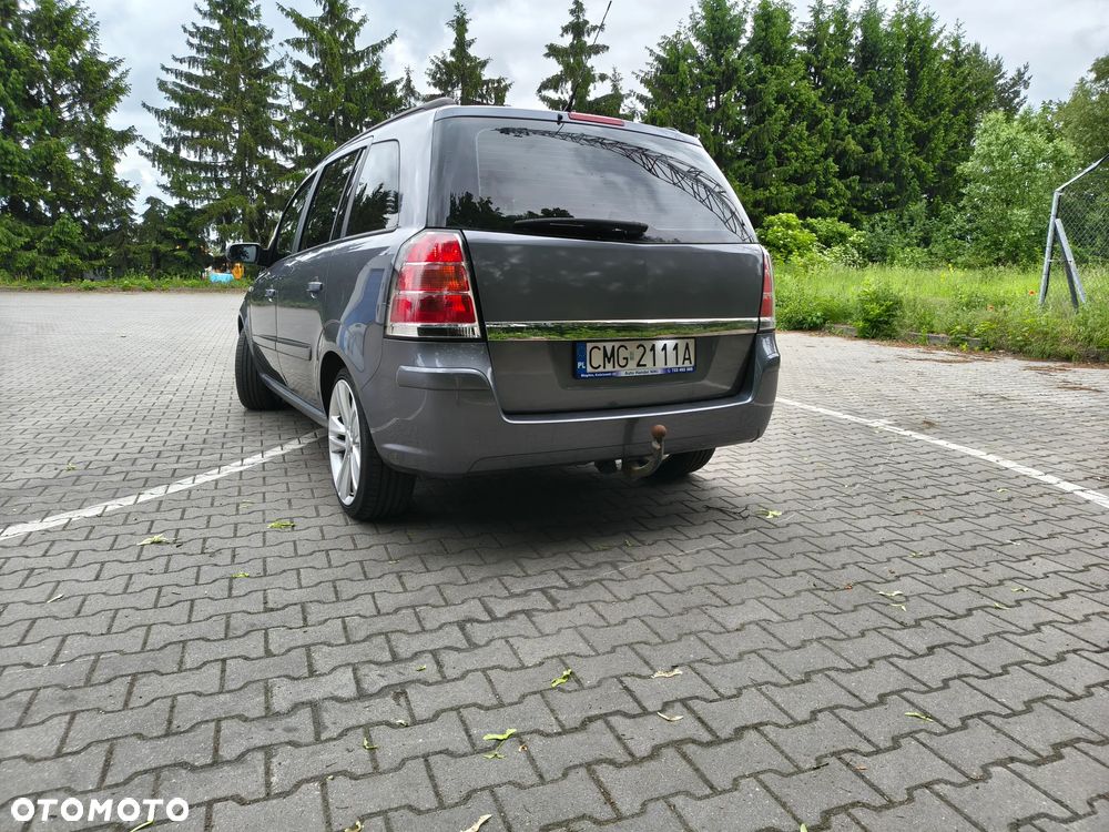 Opel Zafira 1.9 CDTI Elegance - 3