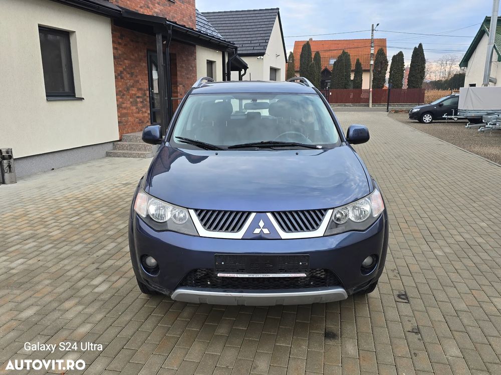 Mitsubishi Outlander 2.0 DI-D 4WD Intense - 13