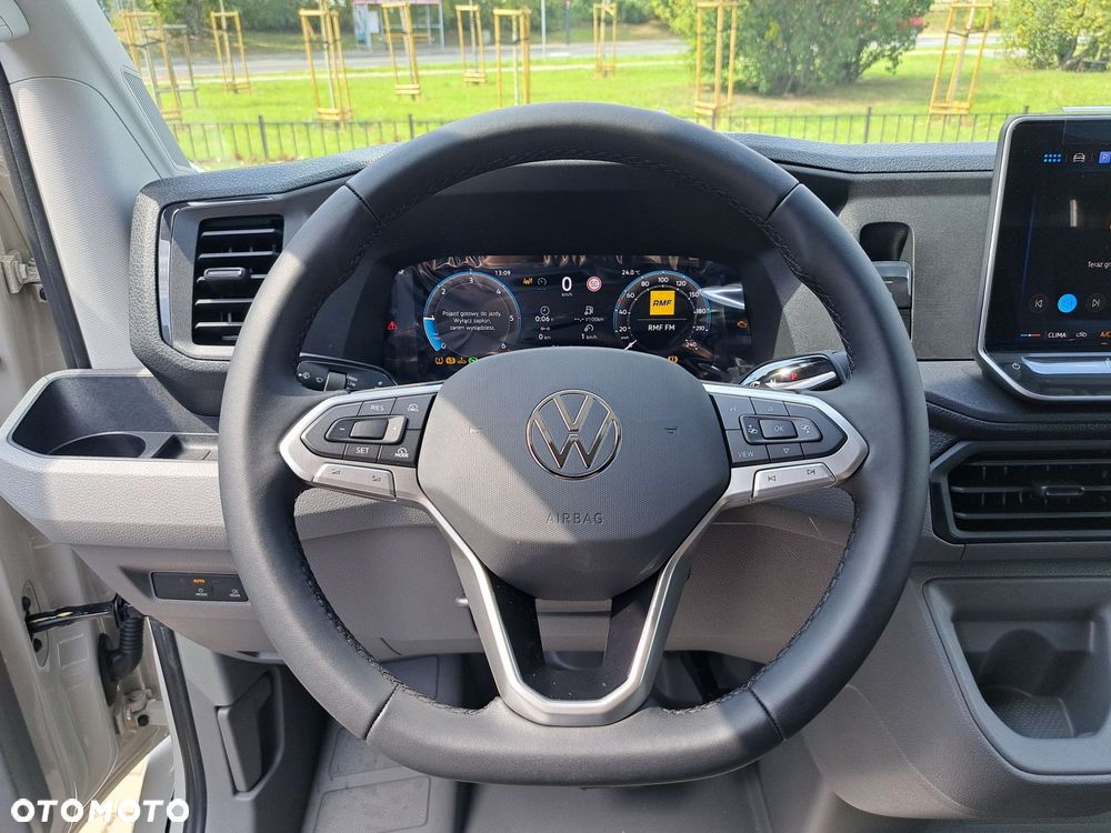 Volkswagen Crafter - 13