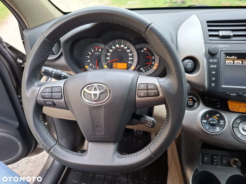 Toyota RAV4 2.0 4x4 Life - 2