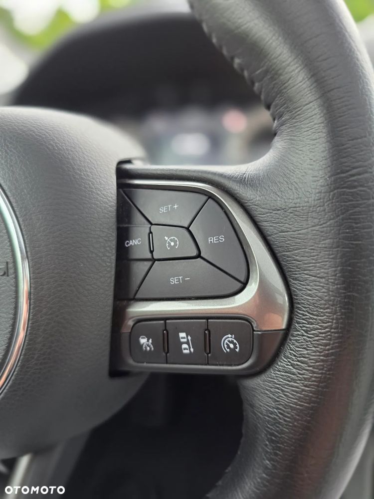 Jeep Renegade 1.6 MultiJet Limited FWD S&S - 35