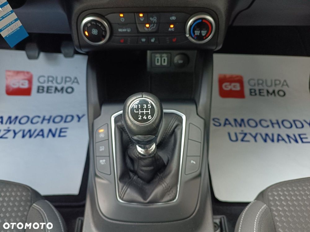 Ford Focus 1.5 EcoBlue Connected - 24