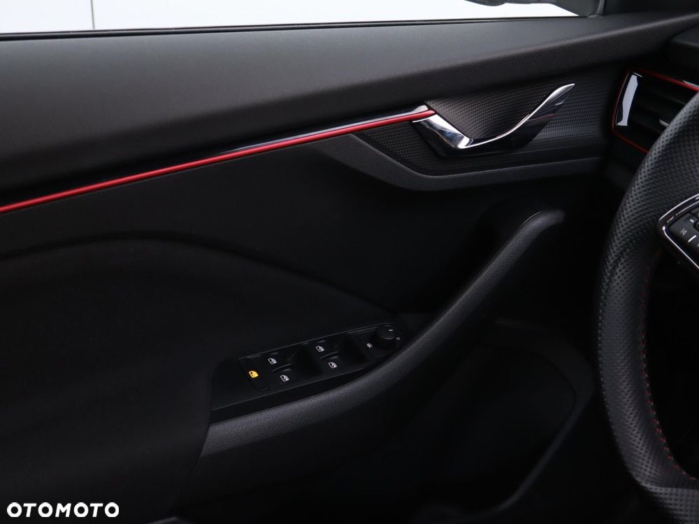 Skoda Kamiq 1.0 TSI Monte Carlo - 14