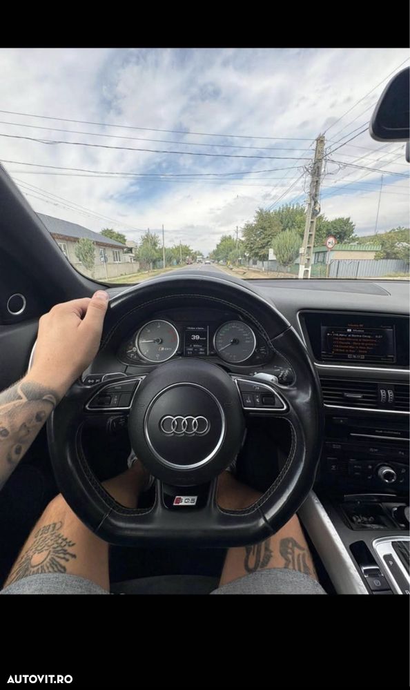 Audi SQ5 - 5