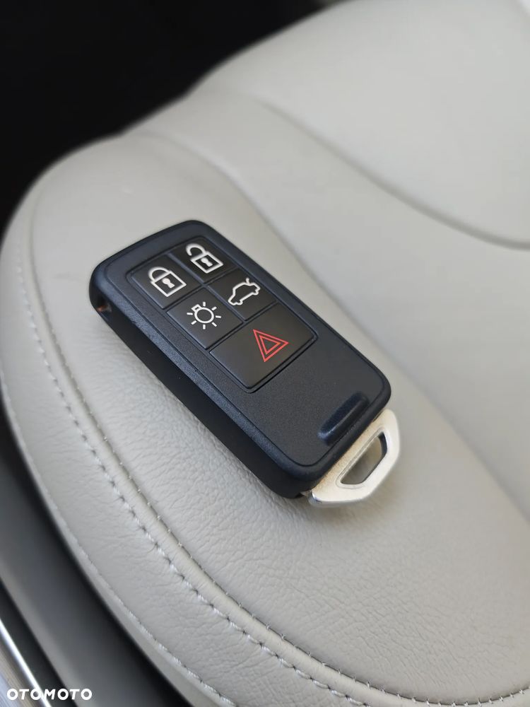 Volvo V40 Cross Country T4 AWD Geartronic Summum - 12