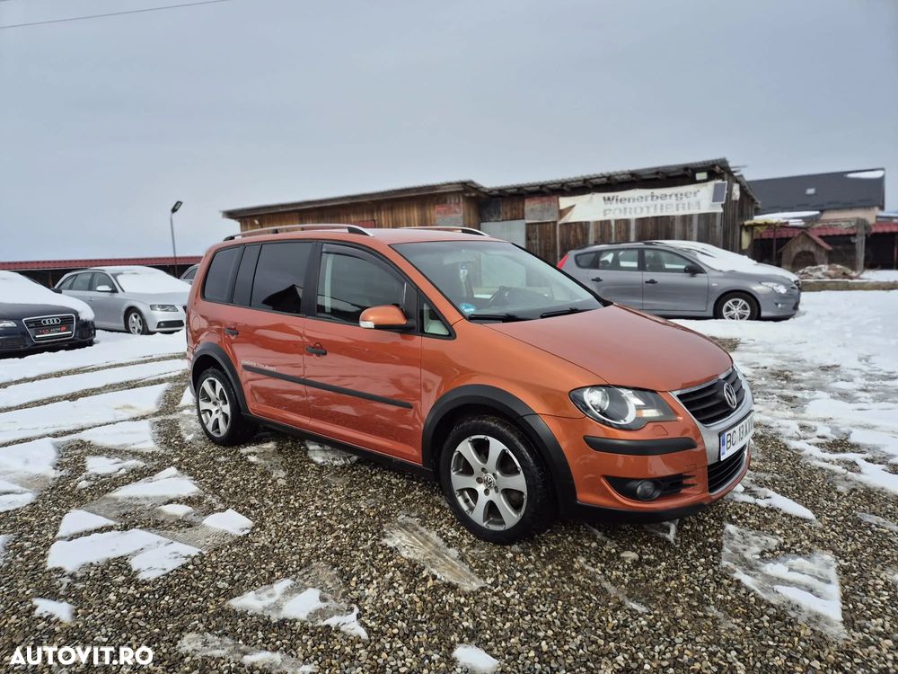 Volkswagen Touran 1.9 TDI DPF Cross - 3