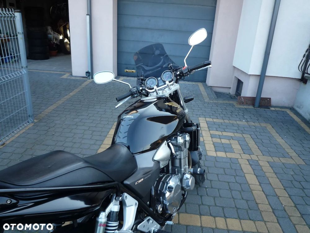 Honda CB - 17