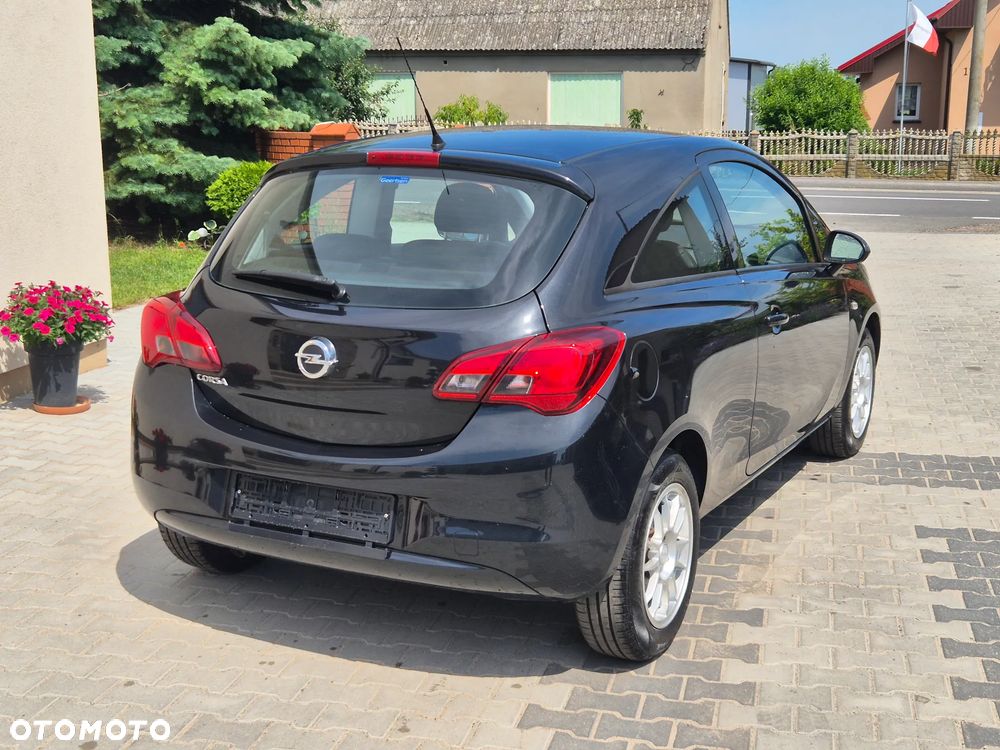 Opel Corsa 1.4 Cosmo - 4