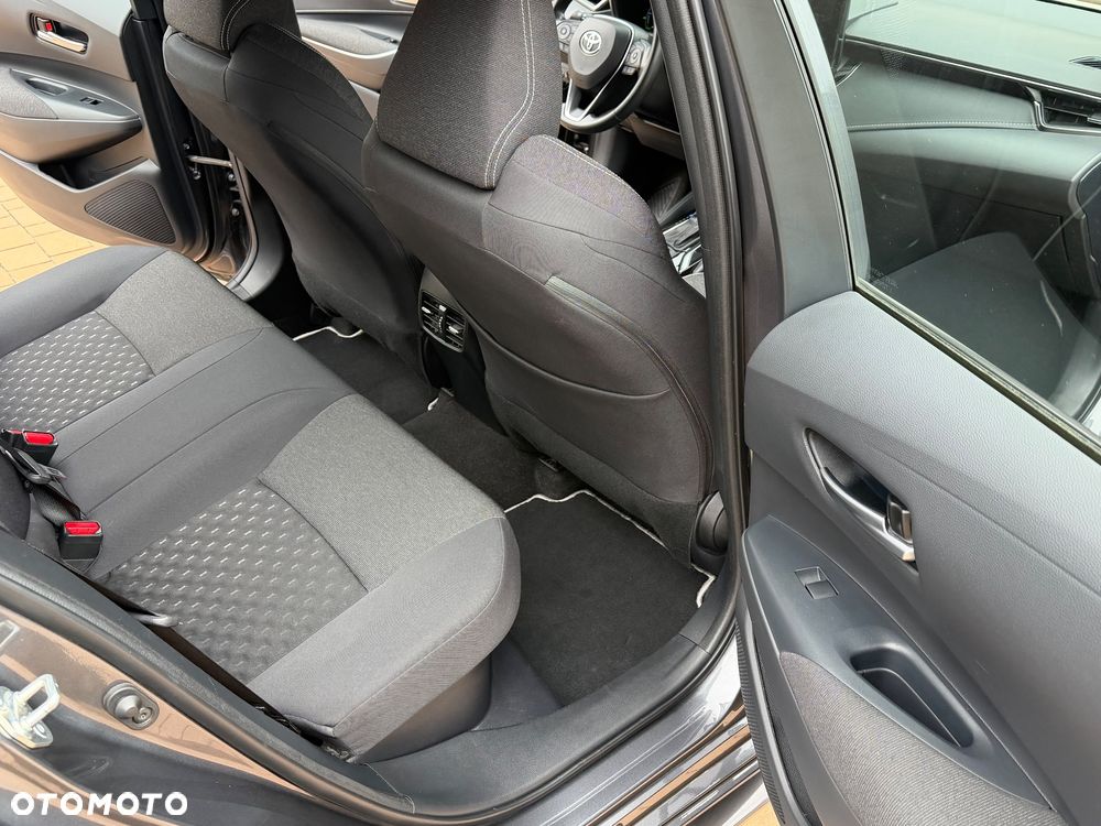 Toyota Corolla 1.8 Hybrid Comfort - 28